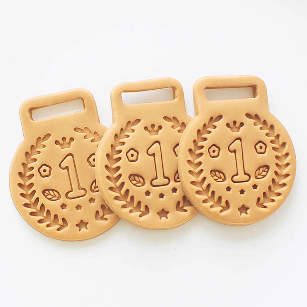 Medals Trophies Cookie Cutters - Kitchen Appliances Baking review and price